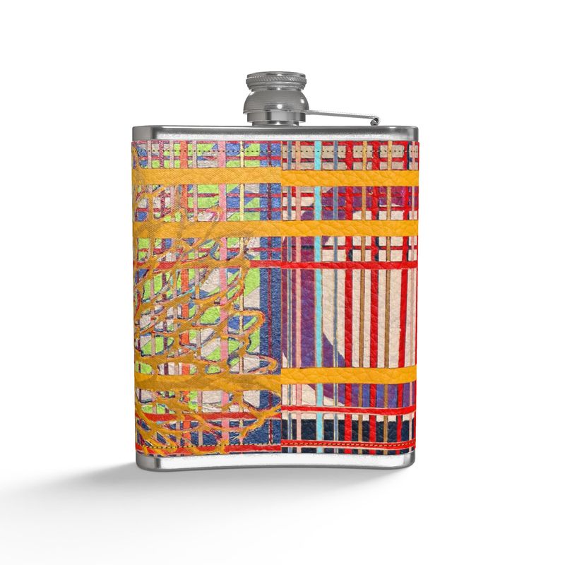 SYNAPSE Marlborough of England Hip Flask